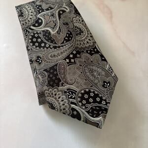 Geoffrey Beene Mens Silk Necktie Black Brown Gold Paisley Print 3.25 x 60